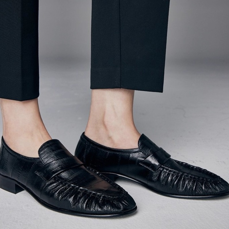 Women'S Shoes - 高級婦人靴新しい手作り本革ローファー女性のための絶妙な英国カジュアルシューズデザイナーシューズ Zapatos Mujer