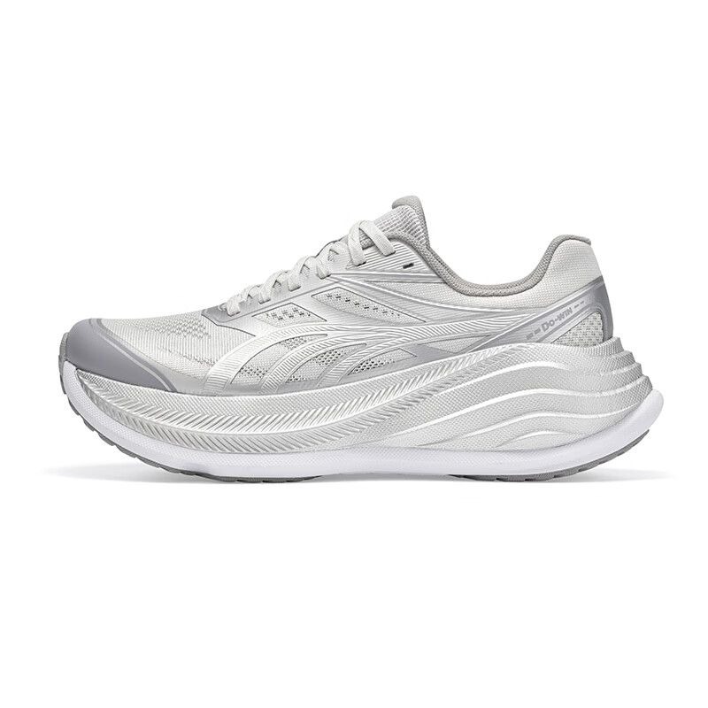 オリジナルブランドの快適な厚底トレーナー、ランニングジムシュ - Shock Absorbing Gym Trainers のレビューと価格