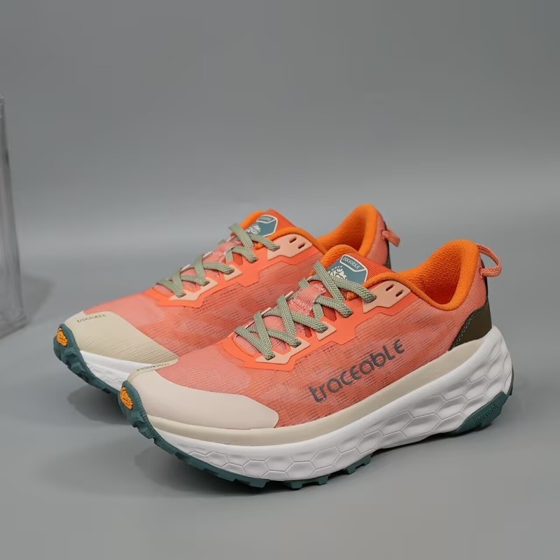 軽量で通気性抜群、滑り止めと耐摩耗性を備えたユーススポーツラ - Lightweight Road Running Shoes のレビューと価格