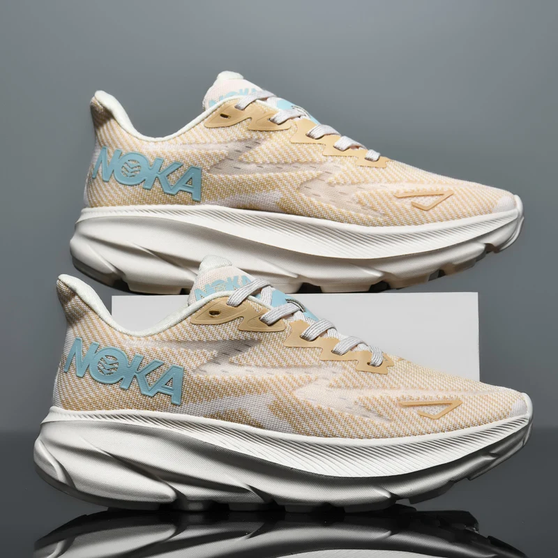 メンズランニングシューズジョギングトレーナーカップルレースア - Lightweight Road Running Shoes のレビューと価格