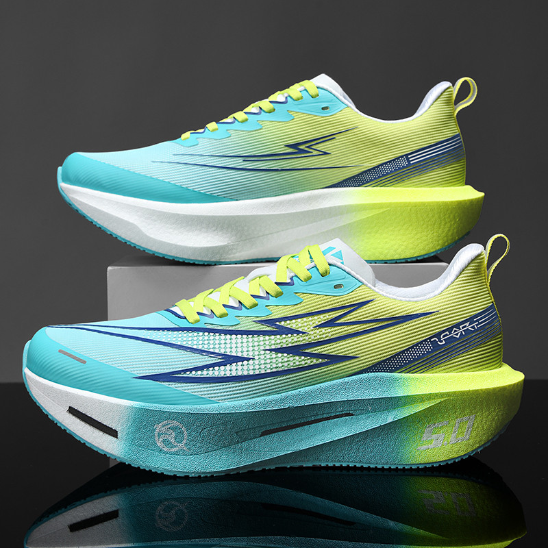 メンズランニングシューズ オフロードシューズ クッション性  - Lightweight Road Running Shoes のレビューと価格